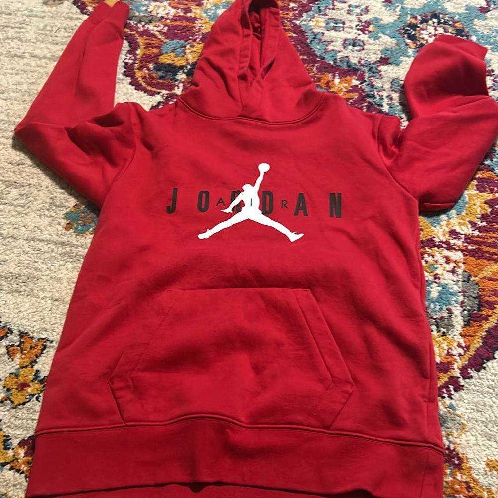 Boys Jordan hoodie size xL
